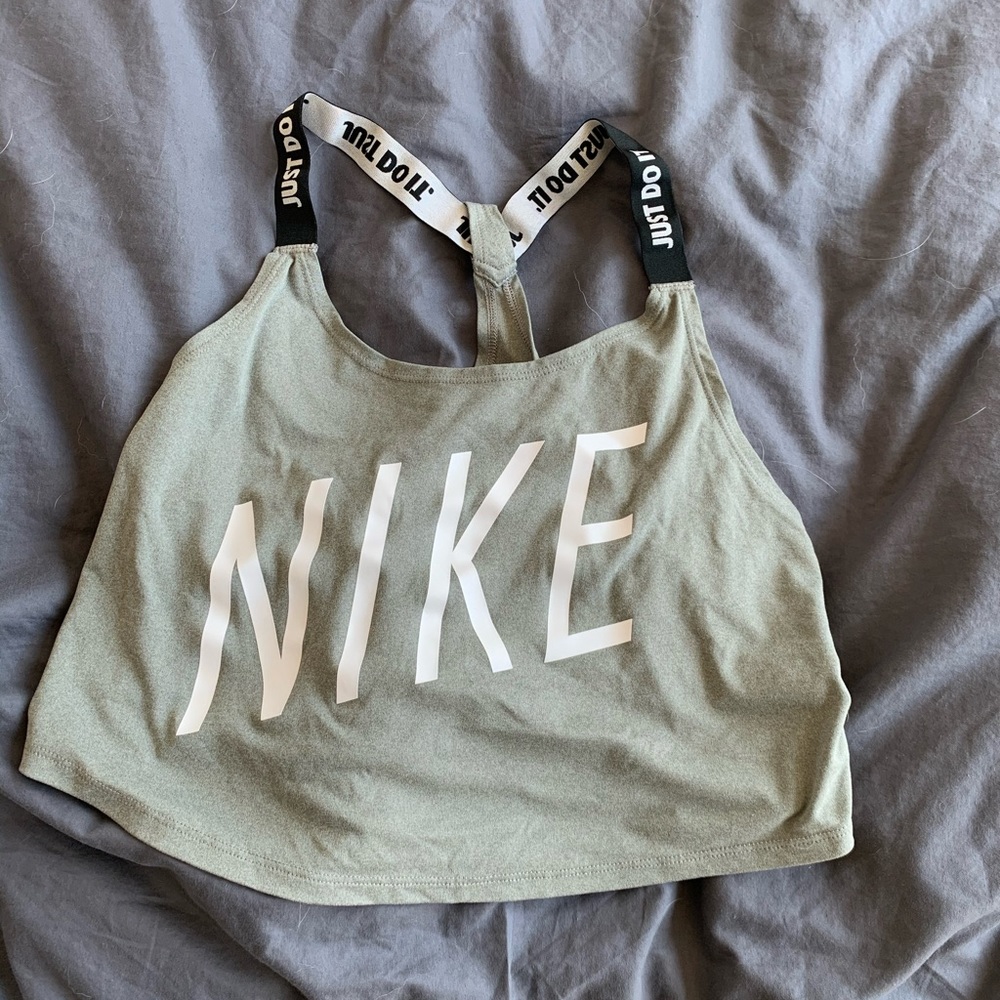 Cropped Grey Nike Workout shirt
